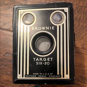 Brownie Target Six-20 Vintage Box Camera - Black and Gold